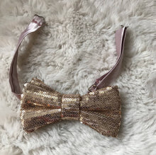 Load image into Gallery viewer, Gold Sequin Bow Tie with Unicorn Print Pocket Square
