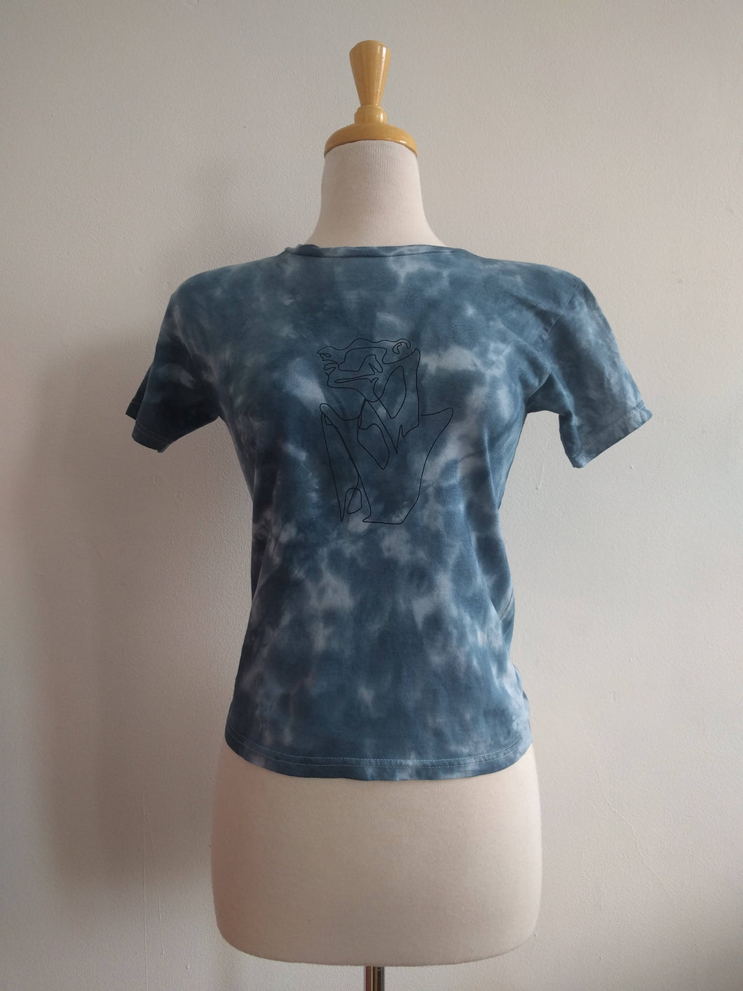 tie dyed upcycled one of a kind screen printed tee, ‘oneline bust’ — small