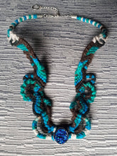 Load image into Gallery viewer, Macrame necklace
