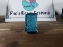 Load image into Gallery viewer, Tropical Teal Hand made color shift shimmering water color paints 3ml full pan

