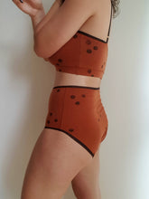 Load image into Gallery viewer, Juniper High-Waisted Panty in Rust Print
