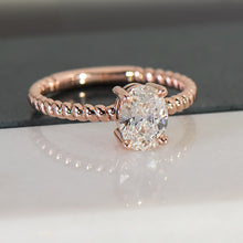 Load image into Gallery viewer, Diamond Spiral Ring in Rose Gold
