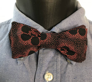 Red Floral Bow Tie and Lace Print Pocket Square