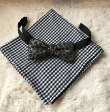Load image into Gallery viewer, Silver and Black Leopard Print Bow Tie with Gingham Pocket Square
